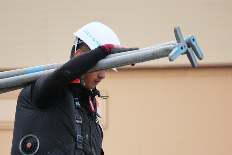 インタビュー06